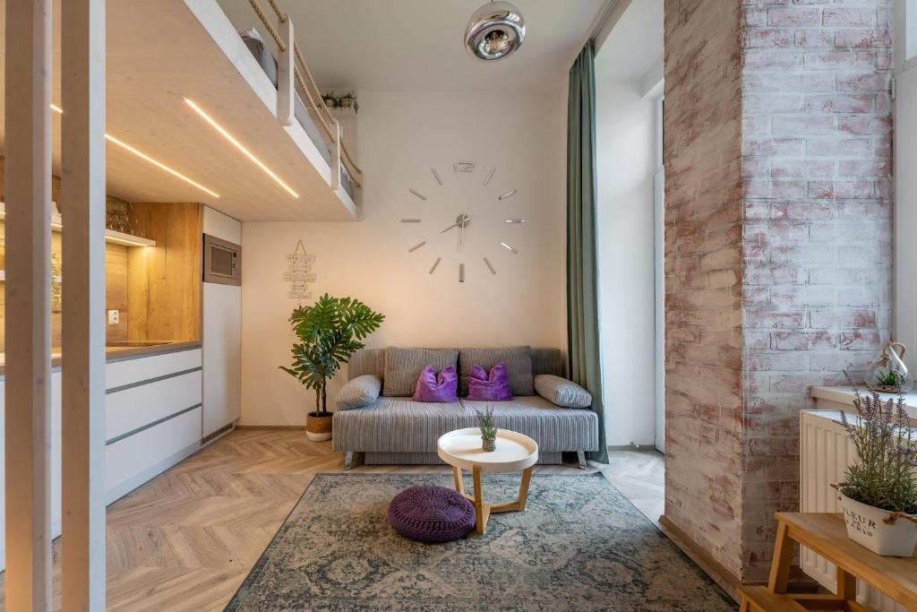 Internesto Brno Vlhka 9 - 2