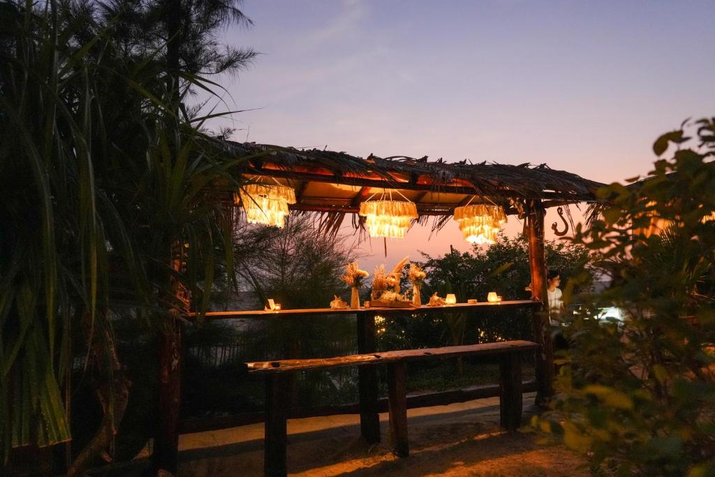 Zahrada ubytování Villa Fiesta - Beachfront Getaway