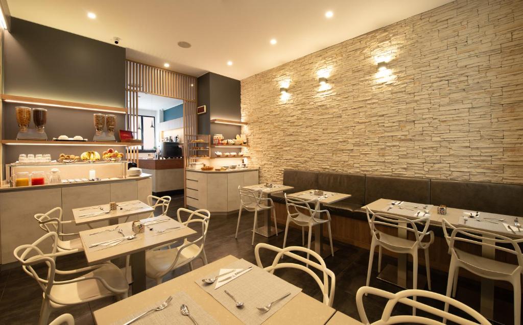 Hotel Five - Resim 10