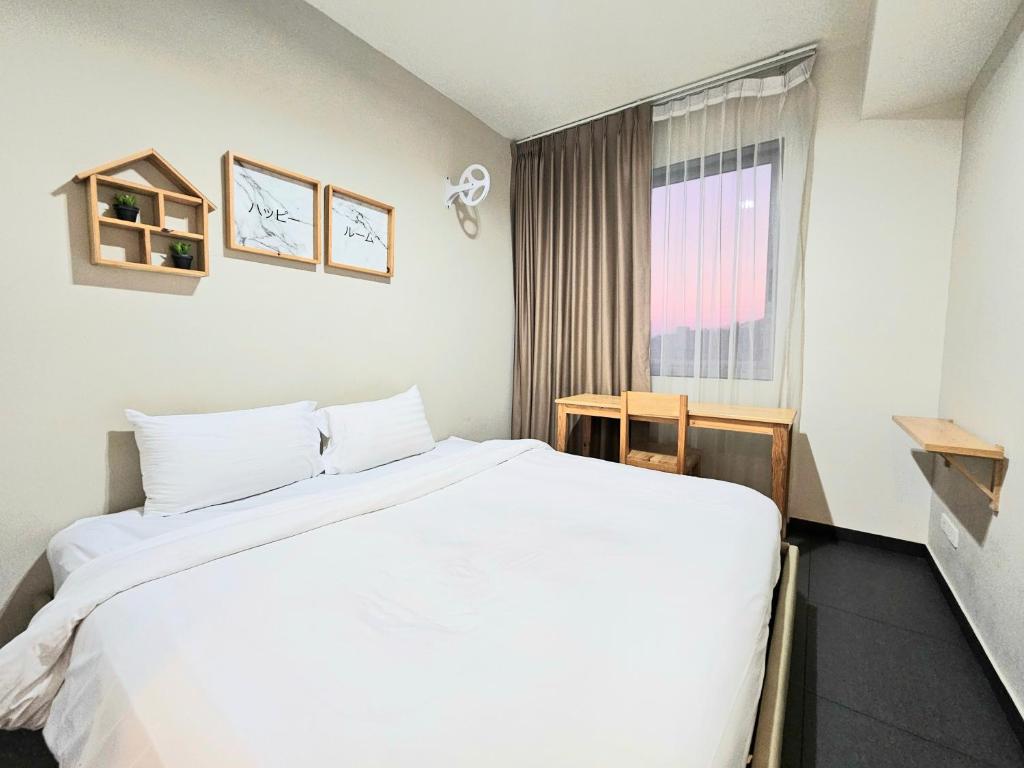 Unixx by the sea - One-Bedroom Apartment With Balcony