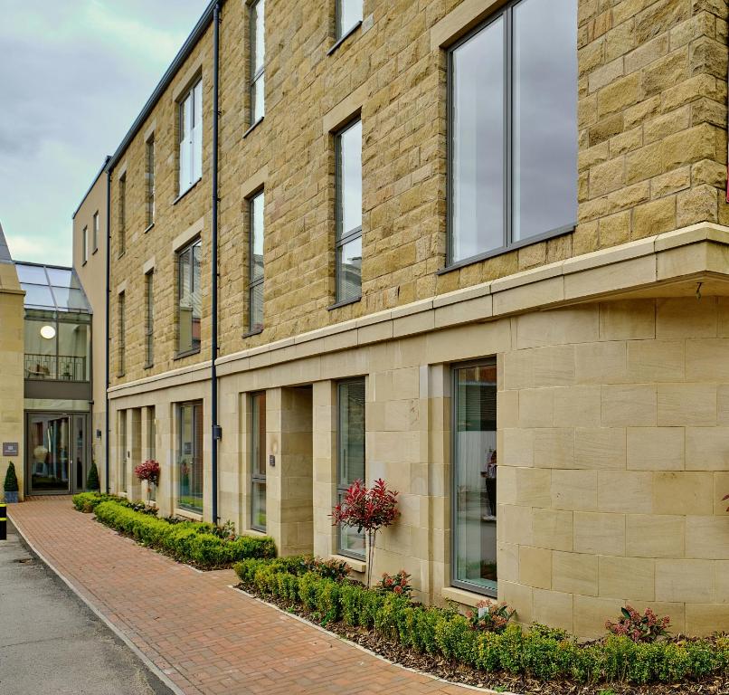 Lambert House 5