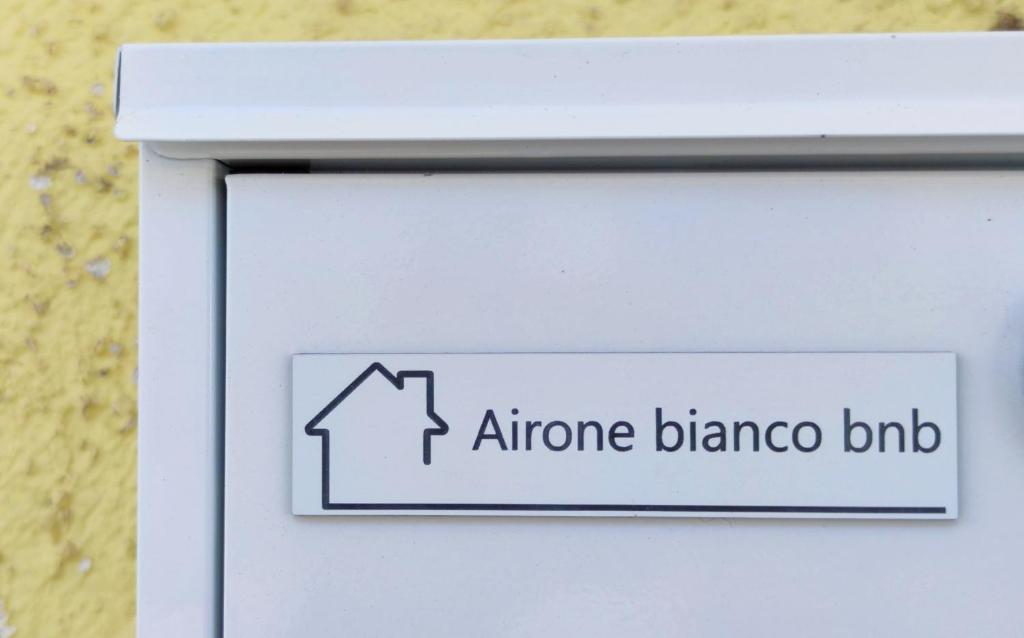 Certifikát, hodnocení, plakát nebo jiný dokument vystavený v ubytování airone bianco bnb