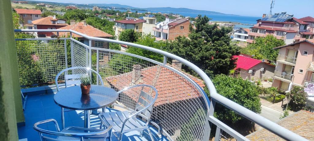 Balkón nebo terasa v ubytování Family hotel Neptun - Lozenets