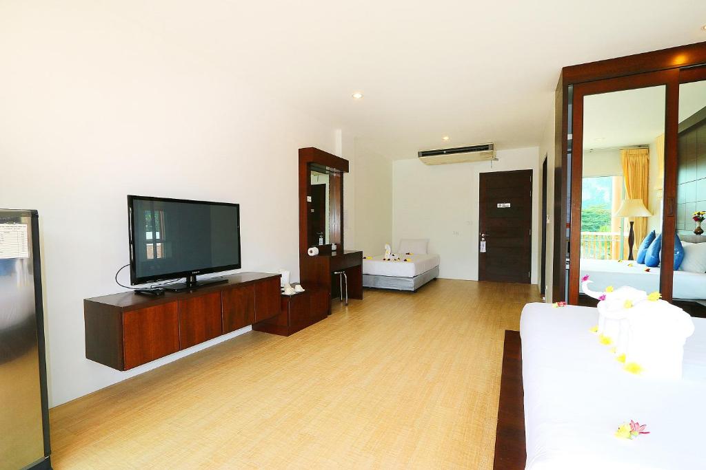 Aonang Regent Hotel - 3