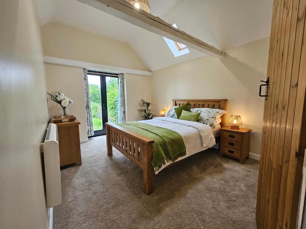 Lily's Cottage Sleeps 2 with Pets 2