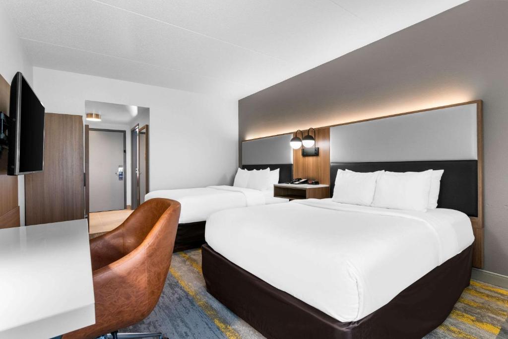 Comfort Inn & Suites - Queen Room Met Twee Queensize Bedden - Niet -roken
