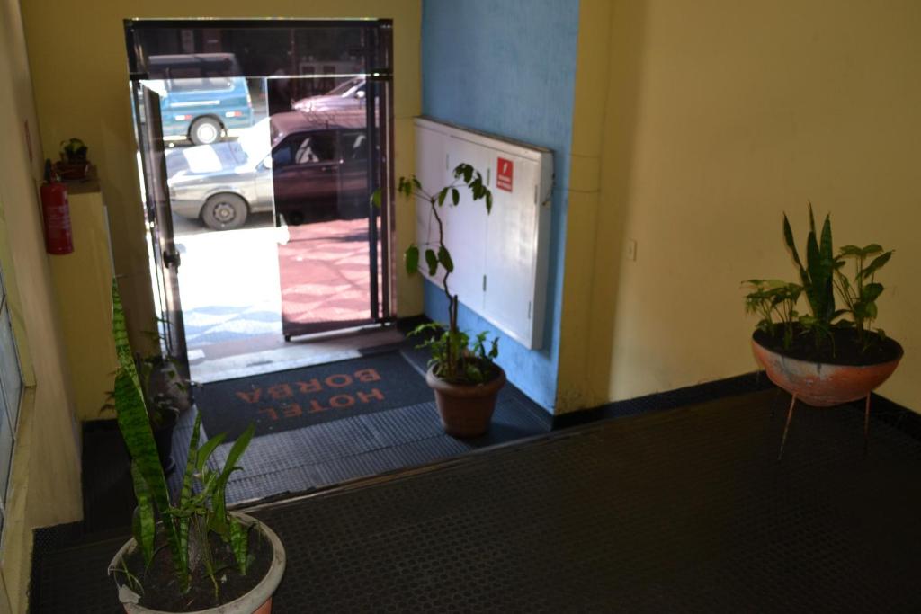  Hotel Borba
