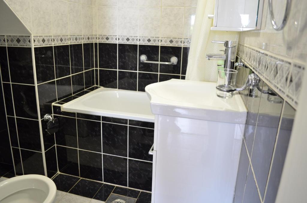 Kupatilo u objektu Villa LipaHills