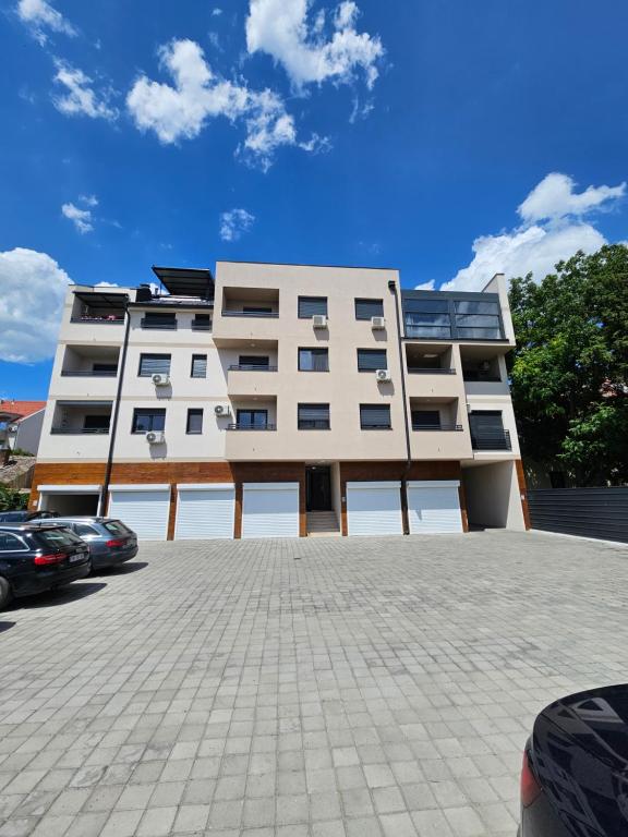 Budova, kde se apartmán nachází