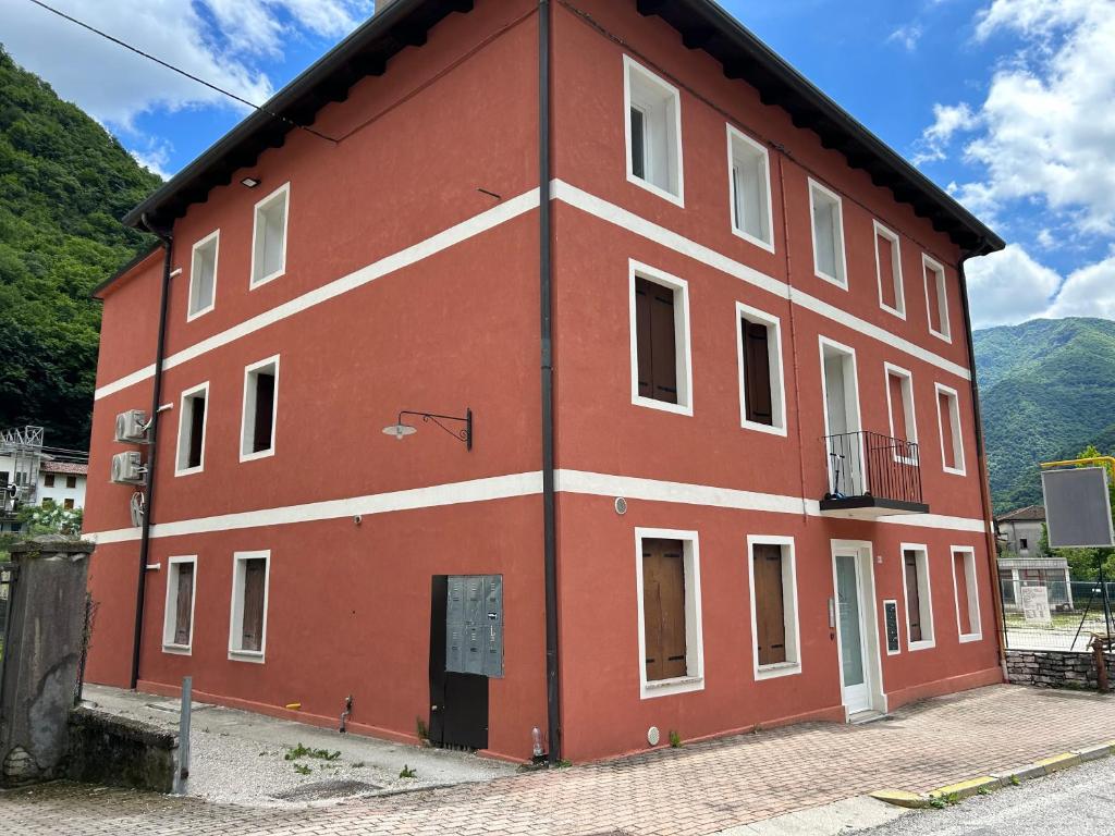 Larocca Tourist Home 4 Valbrenta - Apartamento De 3 Quartos