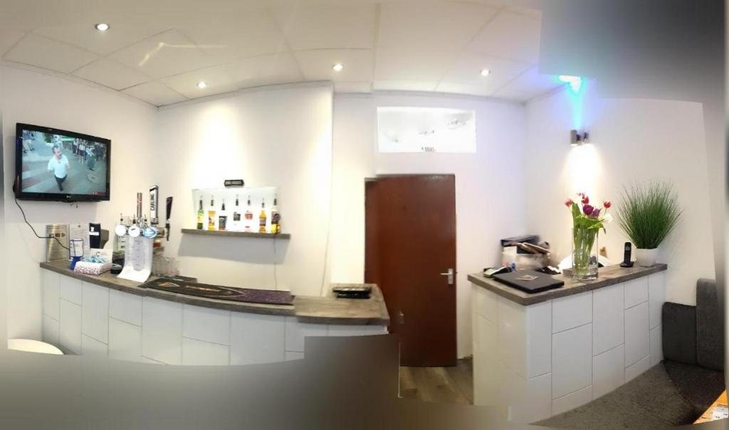 The Celtic Pride Hotel - Resim 4