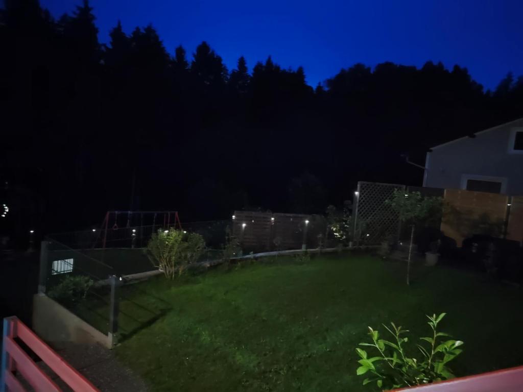 Zahrada ubytování Sigi Apartment
