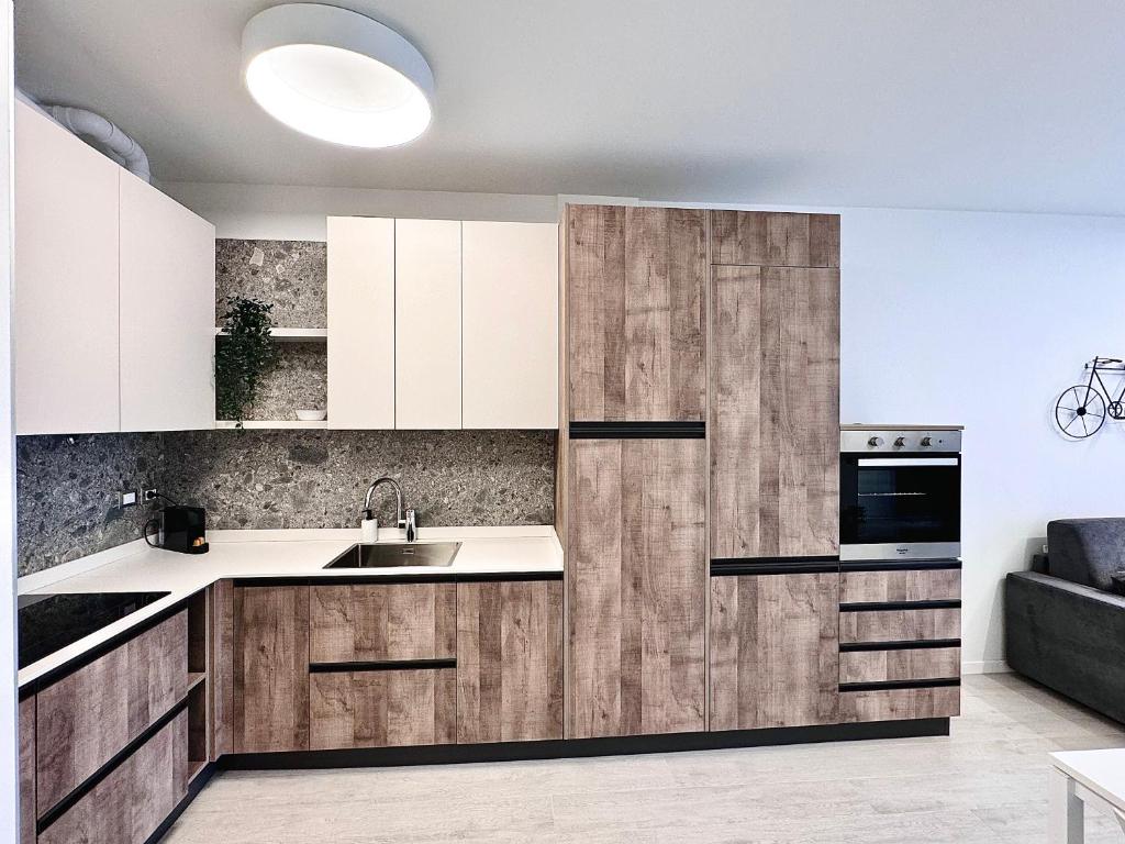 Kristall Lago Residence - Appartement Avec Vue Sur Jardin