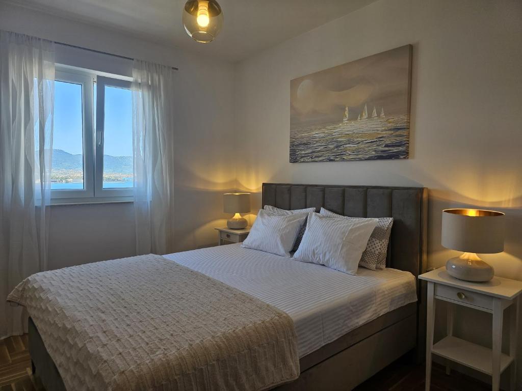 Postel nebo postele na pokoji v ubytování Apartment Antonia