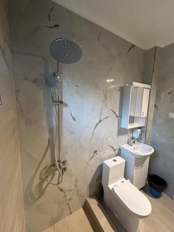Koupelna v ubytování Guesthouse Liamra