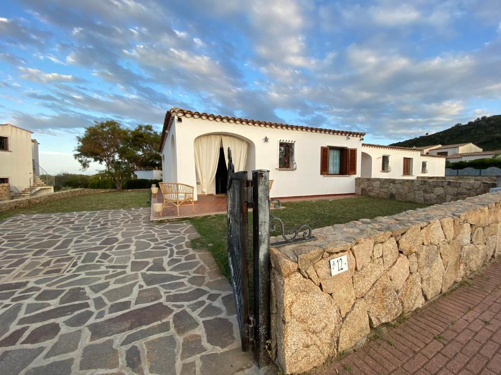 Ilfe House a Tanaunella - Incantevole casa fronte mare