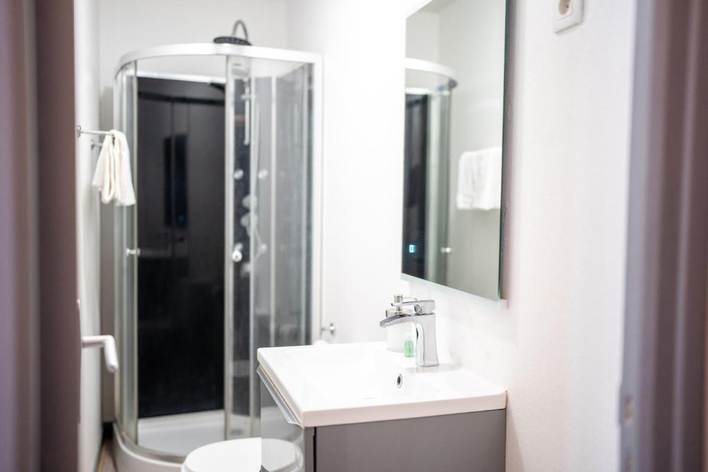 Kúpeľňa v ubytovaní Villa Vichéia - Appartement 11