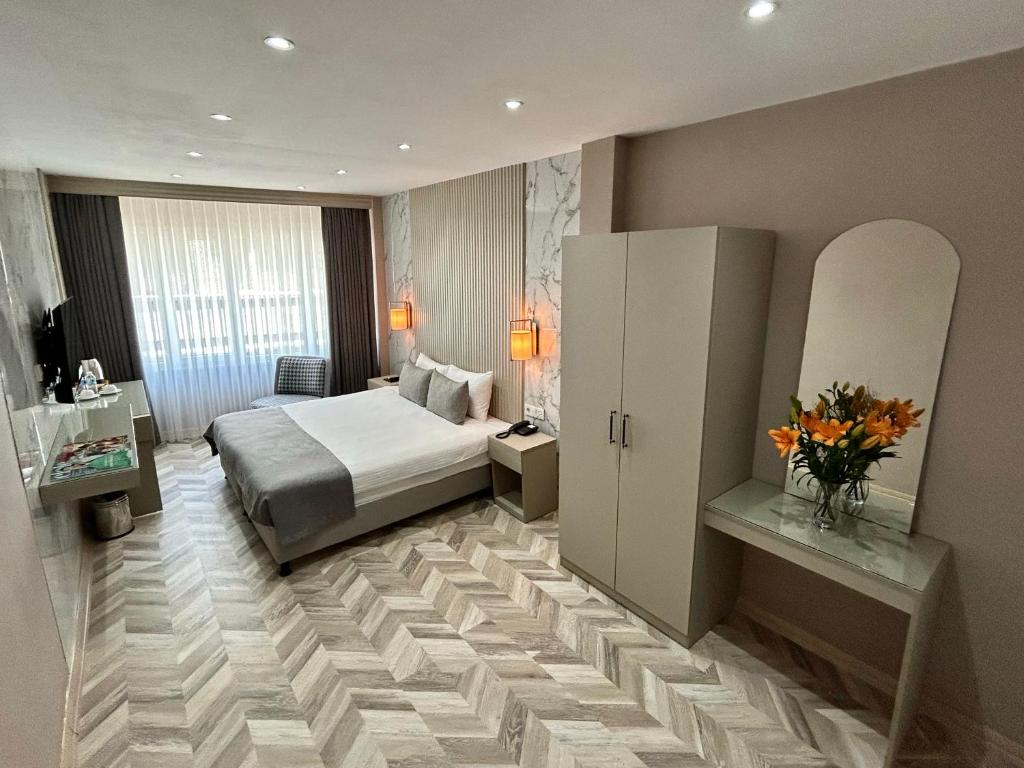 The Roomy Hotel Nişantaşı - Deluxe Room