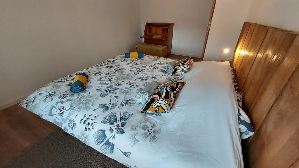 Postel nebo postele na pokoji v ubytování Suite à l'Oasis de Chamousset