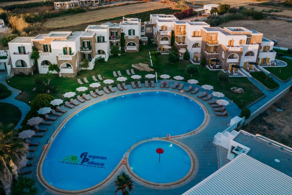 Bazén v ubytování Aegean Palace nebo v jeho okolí