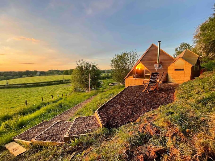 Zahrada ubytování Marsh End Cottage