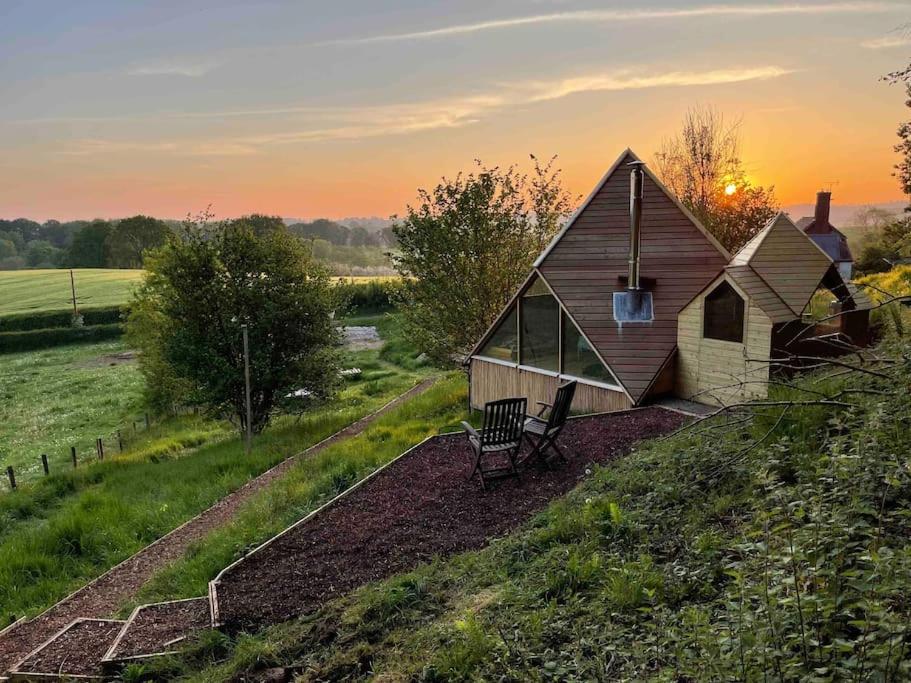 Zahrada ubytování Marsh End Cottage