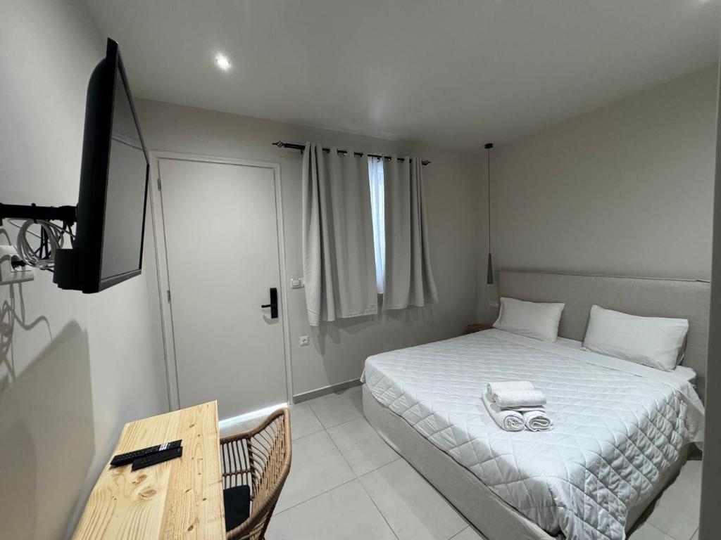 Yasemi - Chambre Double Avec Terrasse
