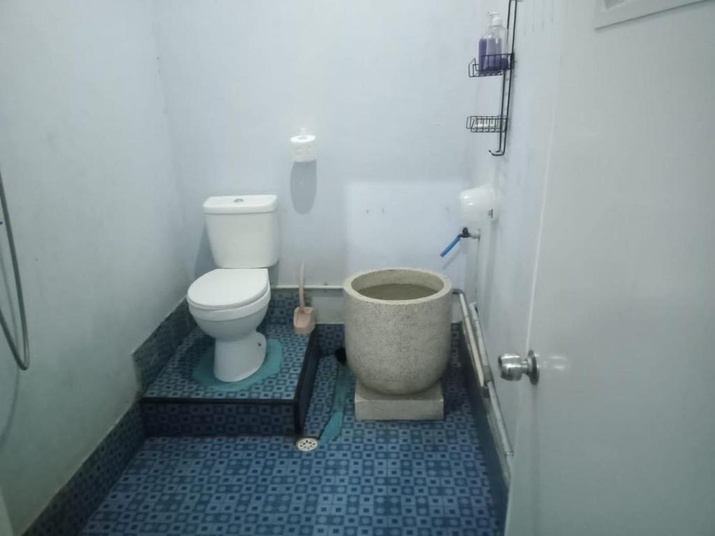 Phòng tắm tại Harmoni GUEST HOUSE
