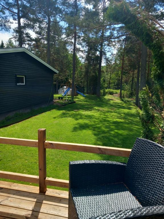 Zahrada ubytování Guest House in Holmedal