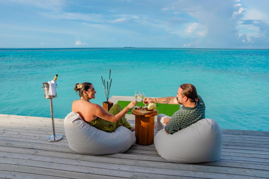 Nápoje v ubytování NOOE Maldives Kunaavashi - Stay 5 nights or more and get Free Speed Boat Transfers - And the Offer valid till 25th August 2025 and Stay Period till 30th September