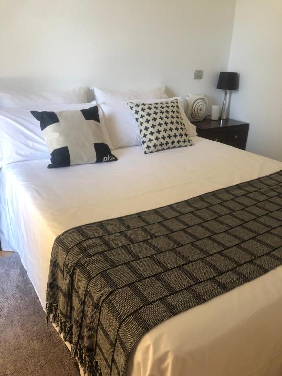 Postel nebo postele na pokoji v ubytování Habitacion con baño privado