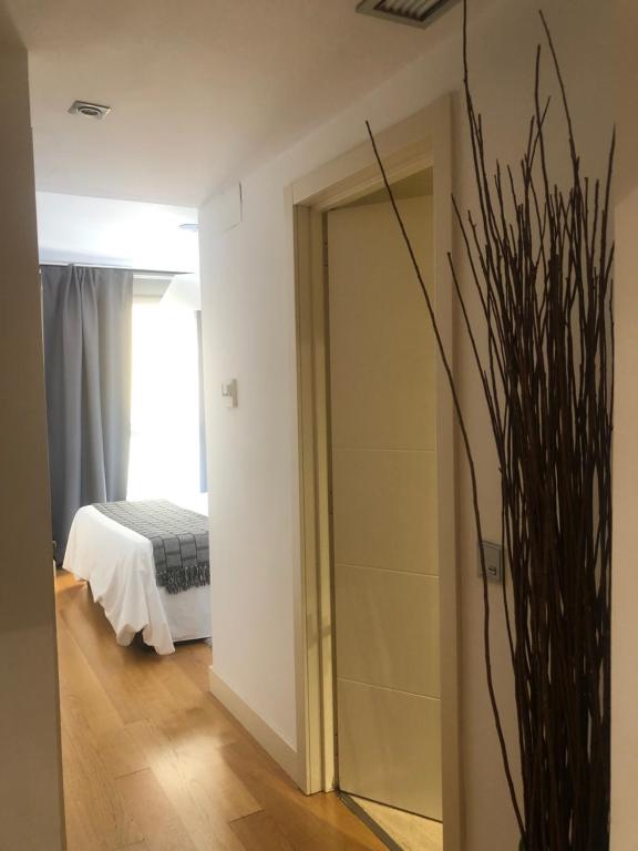 Postel nebo postele na pokoji v ubytování Habitacion con baño privado