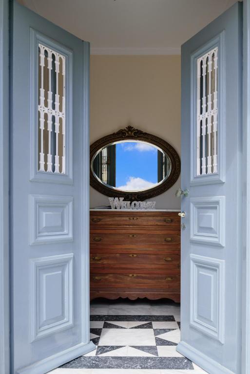 Foto dalla galleria di Ikio Concept Santorini a Pyrgos