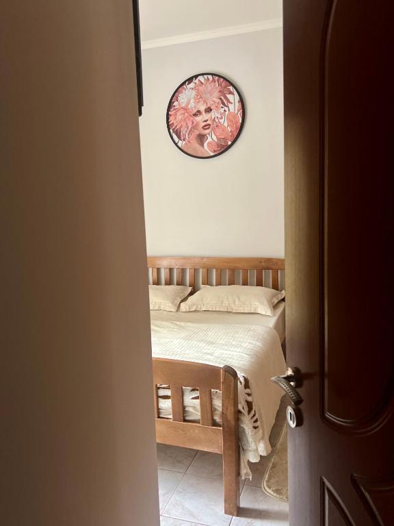 Postel nebo postele na pokoji v ubytování Cozy Rooms Korce