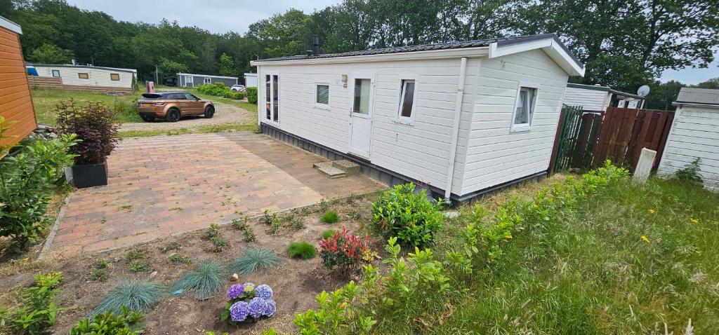 En have udenfor Fijne chalet aan het bos!