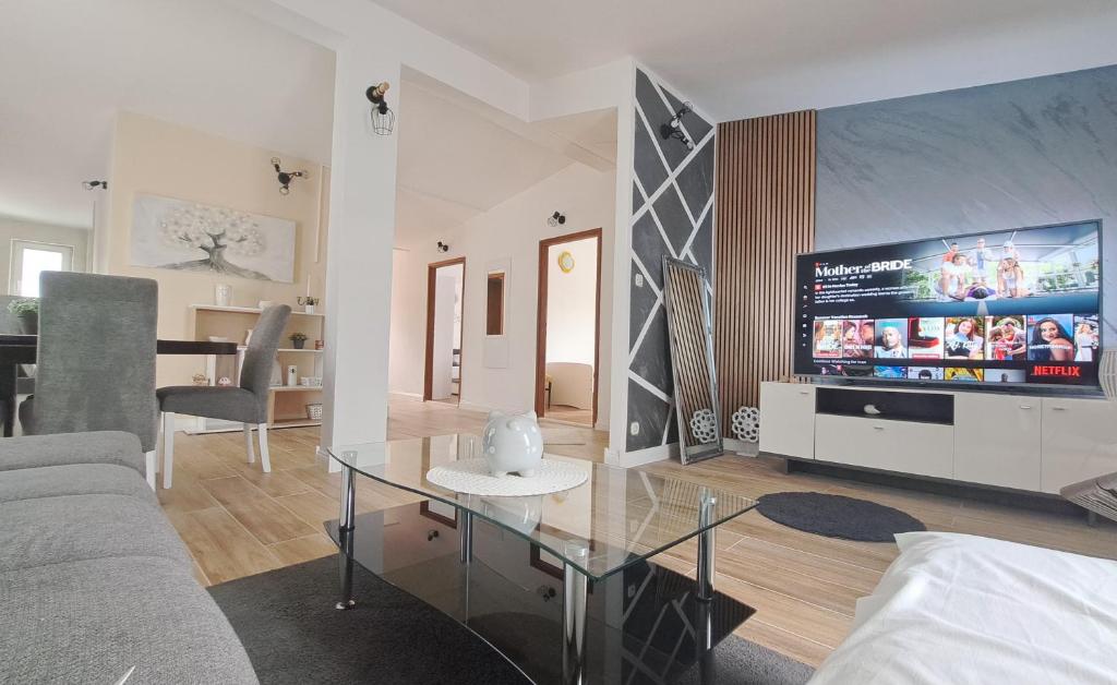 Maria Apartments