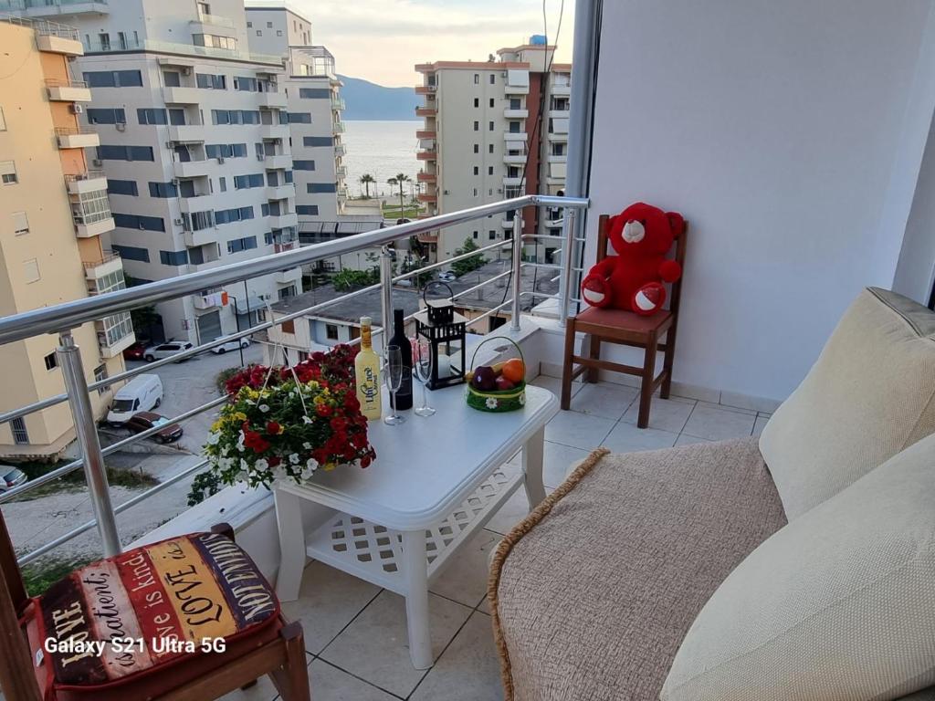 VLORA APARTMENT AT SEASIDE new