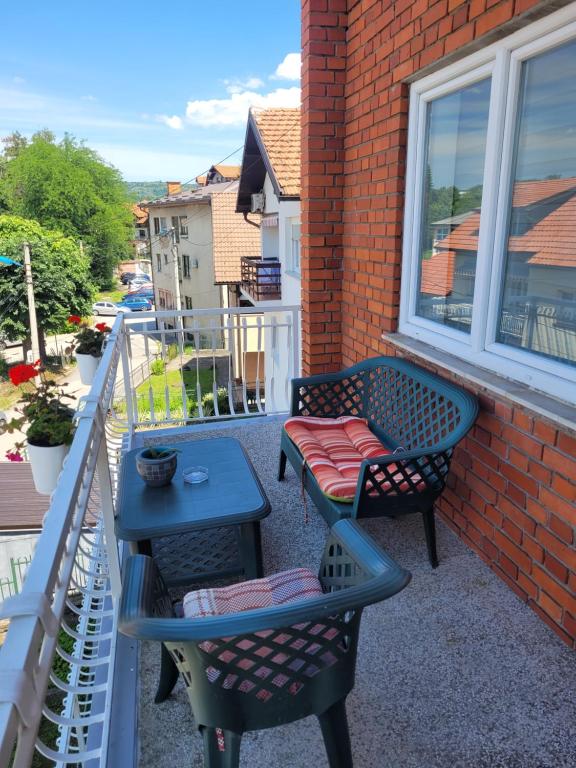 Apartmani ELEGANCE Tuzla - Two-Bedroom Apartment