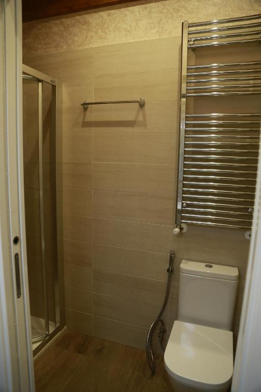 A bathroom at Apartamentos La Arena