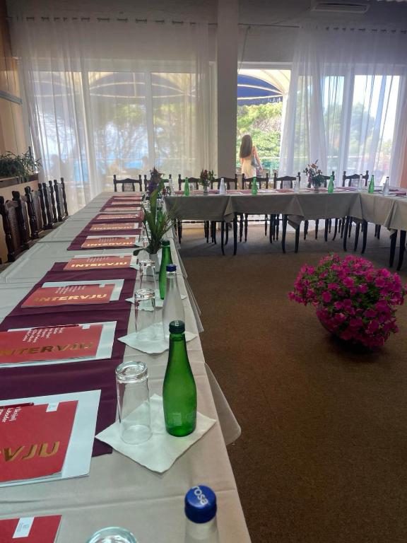 Restaurace v ubytování CORPUS A - Hotel Albatros