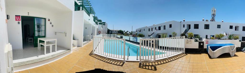 The swimming pool at or close to -MONTORIAN Apartments -LANZAROTE