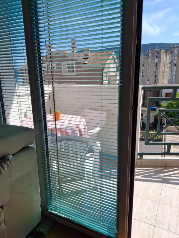 Balkón nebo terasa v ubytování Apartmani SAMB Igalo