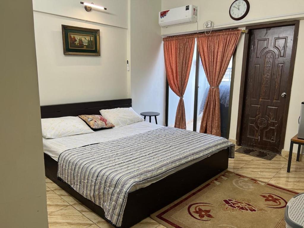 Defence View Apartment Karachi, Karachi (updated prices 2024)