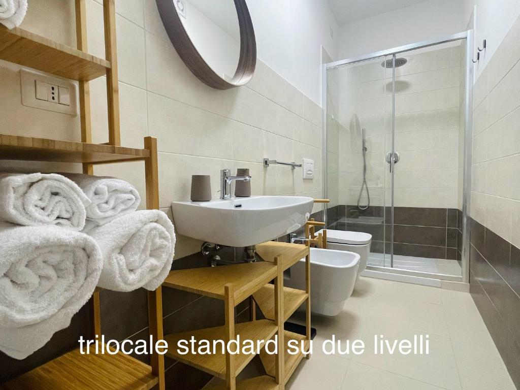 Koupelna v ubytování Appartamenti Shardana