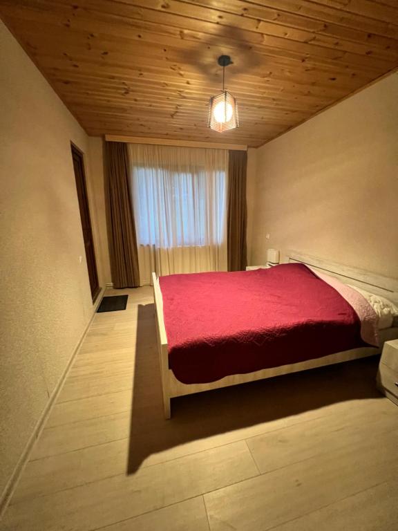 Postel nebo postele na pokoji v ubytování Martha Guest House