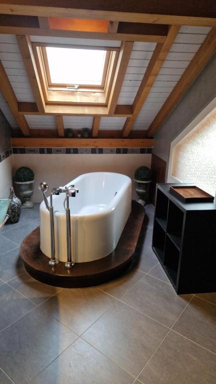 Penthouse in Cologny Switzerland - Resim 3