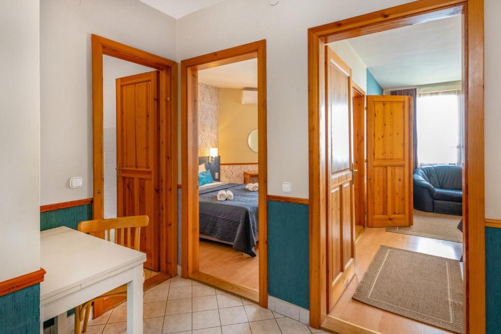 Corvin Hotel Budapest Residence - Apartamento De Dois Quartos