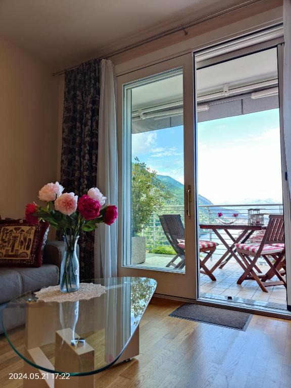 LEO APARTMENT - Apartment With Lake View