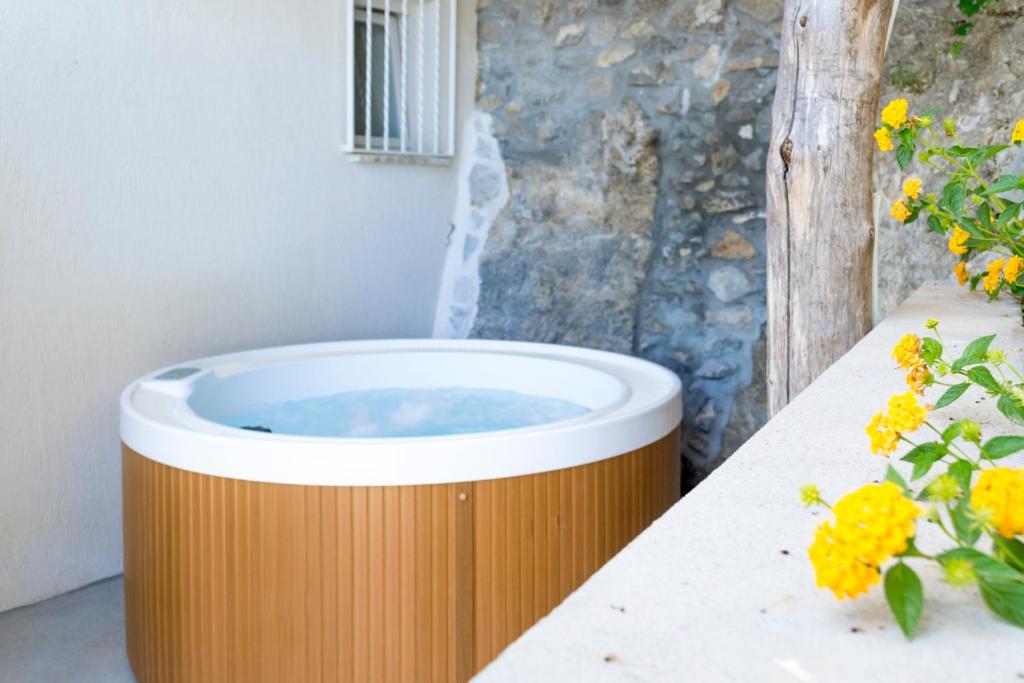 Galeriebild der Unterkunft o' mar - Amalfi Coast Suite in Praiano