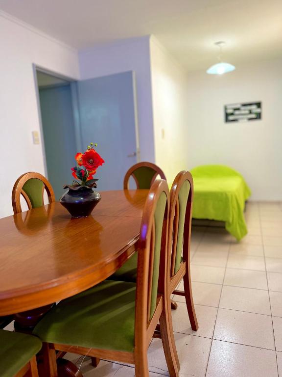 Amplio departamento en pleno centro de Mendoza - Excelente ubicación